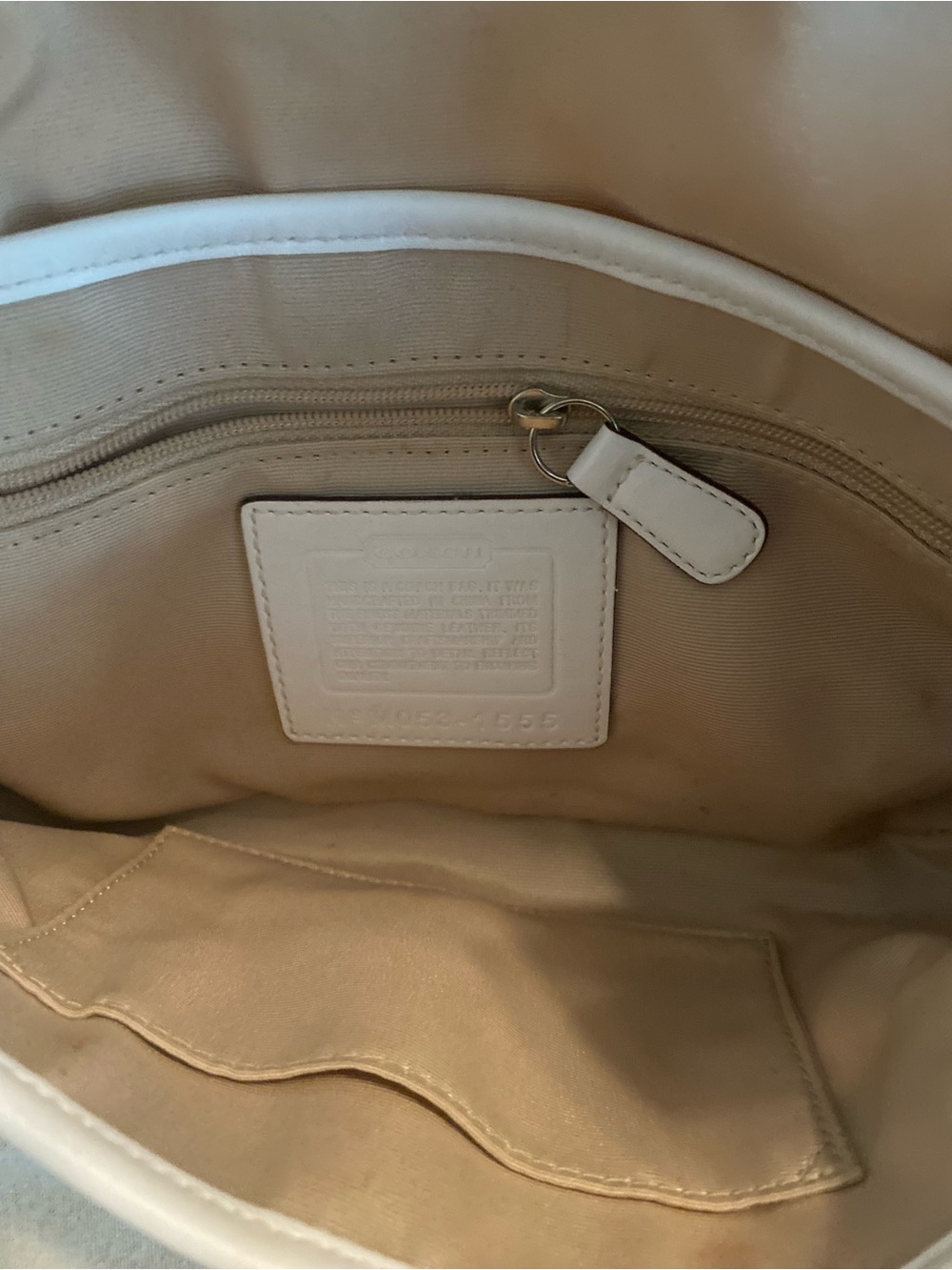 Coach White Signature Canvas Shoulder Bag with Tan Leather Trim and Bee Accent - Picture 5 of 10